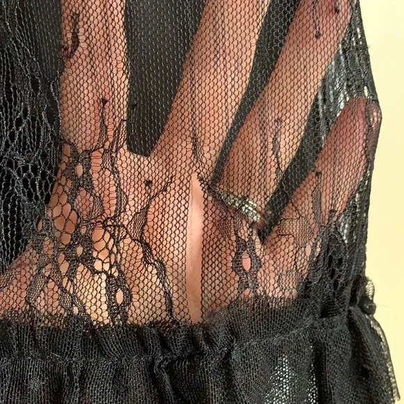 Bardot Black Lace Strapless Dress Size 8 FINAL SALE - Picture 5 of 7